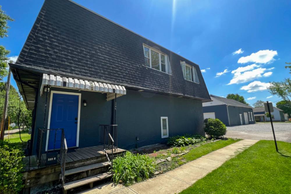 Exterior of a residential facility offering an addiction aftercare program in Columbus OH, providing a supportive environment for continued recovery.